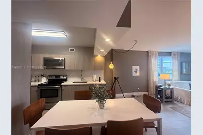 100 Lincoln Rd #314B, Miami Beach, FL 33139 - Photo 5