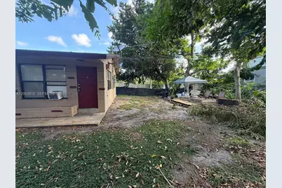812 NW 4th Ave #2, Fort Lauderdale, FL 33311 - Photo 3