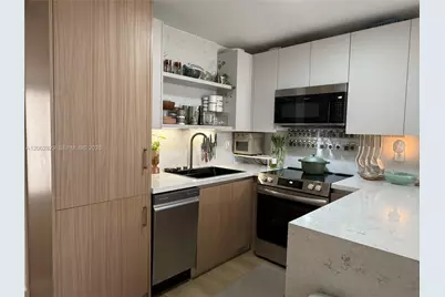 1666 West Ave #305, Miami Beach, FL 33139 - Photo 1