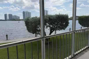 3000 Marcos Dr, Aventura, FL 33160 - Photo 5