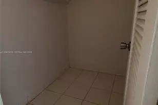 3000 Marcos Dr, Aventura, FL 33160 - Photo 9