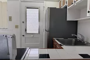 3000 Marcos Dr, Aventura, FL 33160 - Photo 15