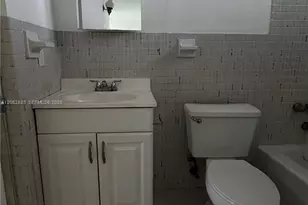 3000 Marcos Dr, Aventura, FL 33160 - Photo 13