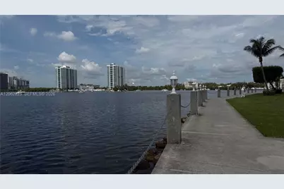 3000 Marcos Dr #P210, Aventura, FL 33160 - Photo 23