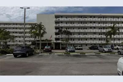 3000 Marcos Dr #P210, Aventura, FL 33160 - Photo 19