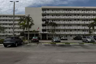 3000 Marcos Dr, Aventura, FL 33160 - Photo 19