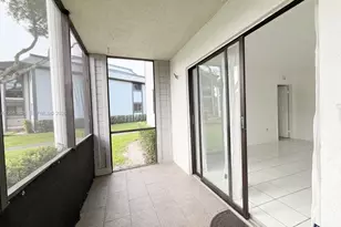 20681 NE 4th Pl, Miami, FL 33179 - Photo 13