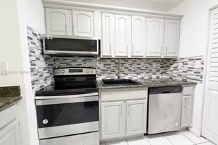 20681 NE 4th Pl, Miami, FL 33179 - Photo 1