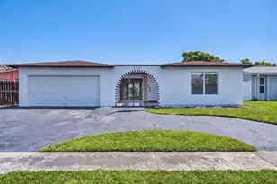 9531 NW 20th Pl, Sunrise, FL 33322 - Photo 1