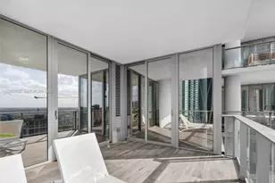 851 NE 1st Ave, Miami, FL 33132 - Photo 9