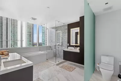 851 NE 1st Ave #3201, Miami, FL 33132 - Photo 19
