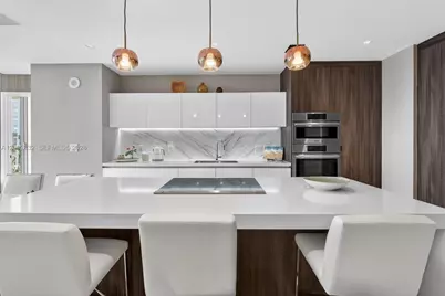 851 NE 1st Ave #3201, Miami, FL 33132 - Photo 37