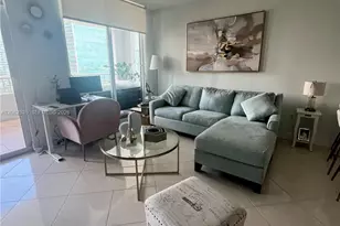 170 SE 14th St, Miami, FL 33131 - Photo 5