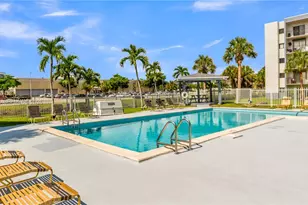 1820 W 53rd St, Hialeah, FL 33012 - Photo 19