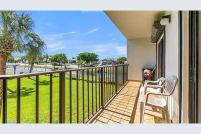 1820 W 53rd St #204, Hialeah, FL 33012 - Photo 13