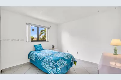 1820 W 53rd St #204, Hialeah, FL 33012 - Photo 9