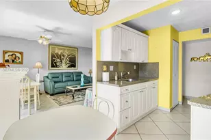 1820 W 53rd St, Hialeah, FL 33012 - Photo 5