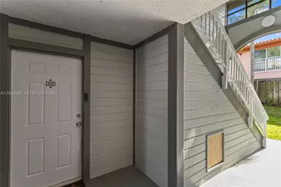 20760 NE 4th Ct #102, Miami, FL 33179 - Photo 3