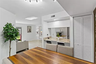 20760 NE 4th Ct #102, Miami, FL 33179 - Photo 13