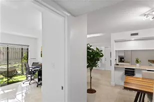 20760 NE 4th Ct, Miami, FL 33179 - Photo 23