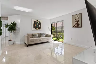 20760 NE 4th Ct #102, Miami, FL 33179 - Photo 5