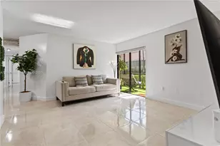 20760 NE 4th Ct, Miami, FL 33179 - Photo 5