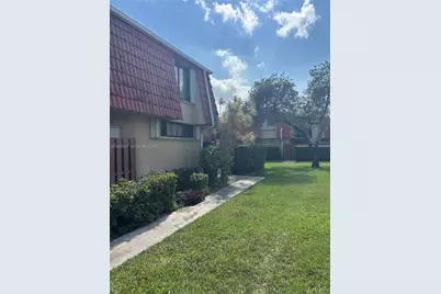 8353 Trent Ct #A, Boca Raton, FL 33433 - Photo 1