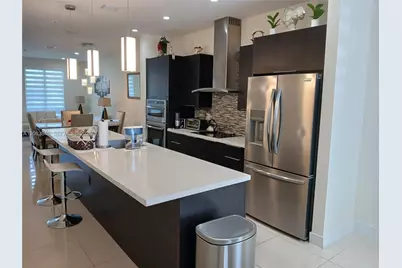 6415 NW 102nd Path #208, Doral, FL 33178 - Photo 13