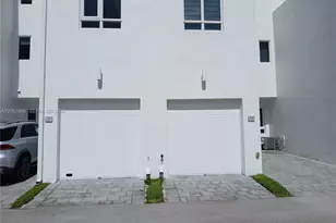 6415 NW 102nd Path, Doral, FL 33178 - Photo 3