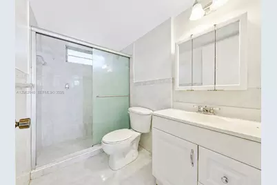 7921 Byron Ave #404, Miami Beach, FL 33141 - Photo 13