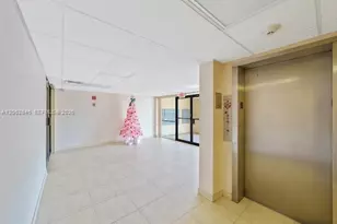 7921 Byron Ave, Miami Beach, FL 33141 - Photo 7