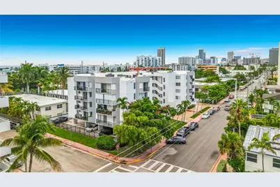 7921 Byron Ave #404, Miami Beach, FL 33141 - Photo 29