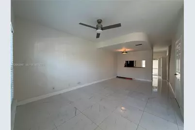 9820 NW 56th Pl #0, Coral Springs, FL 33076 - Photo 5