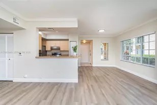 2482 Centergate Dr, Miramar, FL 33025 - Photo 5