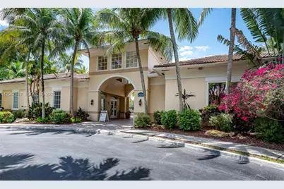 2482 Centergate Dr #101, Miramar, FL 33025 - Photo 27