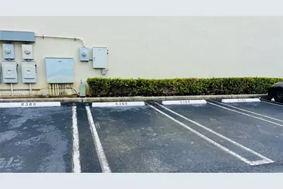 6360 NW 99th Ave, Doral, FL 33178 - Photo 15