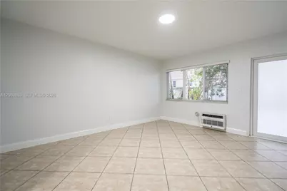 7311 Byron Ave #3, Miami Beach, FL 33141 - Photo 5