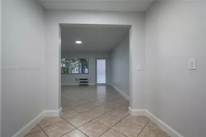 7311 Byron Ave #3, Miami Beach, FL 33141 - Photo 7
