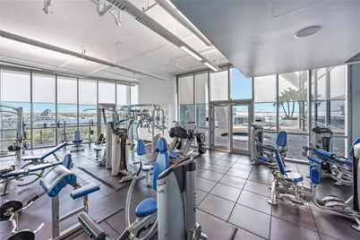 888 Biscayne Blvd #2009, Miami, FL 33132 - Photo 15