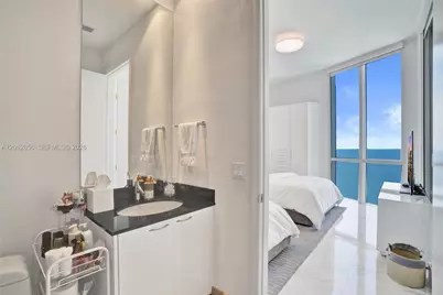 16001 Collins Ave #3406, Sunny Isles Beach, FL 33160 - Photo 17