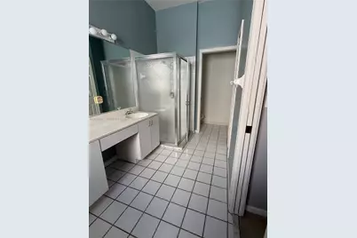 2435 SE 7th Pl #2435, Homestead, FL 33033 - Photo 23