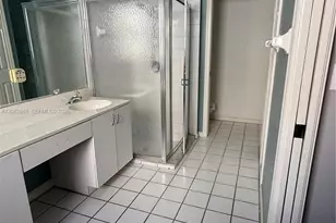 2435 SE 7th Pl, Homestead, FL 33033 - Photo 23