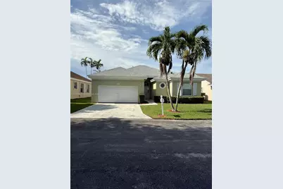 2435 SE 7th Pl #2435, Homestead, FL 33033 - Photo 1
