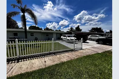 19302 NW 47th Pl #19302, Miami Gardens, FL 33055 - Photo 1