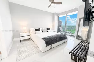 16385 Biscayne Blvd, North Miami Beach, FL 33160 - Photo 19