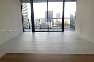 1000 Brickell Plaza, Miami, FL 33131 - Photo 5