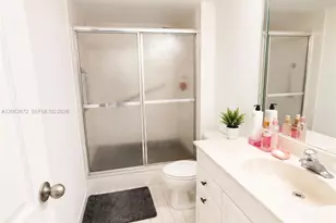 600 Three Islands Boulevard, Hallandale Beach, FL 33009 - Photo 5