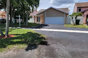 7927 NW 50th St, Lauderhill, FL 33351 - Photo 21