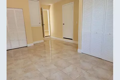 7927 NW 50th St, Lauderhill, FL 33351 - Photo 43