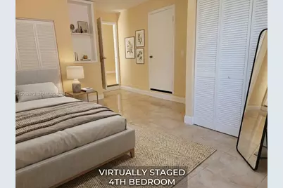 7927 NW 50th St, Lauderhill, FL 33351 - Photo 9